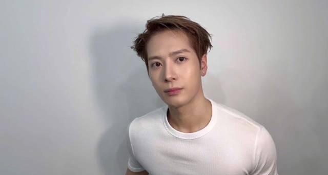 海外華人留學生必看！QQ音樂版權限制解決全攻略，輕鬆收聽王嘉爾新專輯