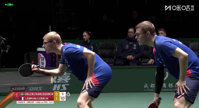 在法國隊8比3大勝瑞典的背後，我看到了海外遊子們刷比賽直播時的共同煩惱